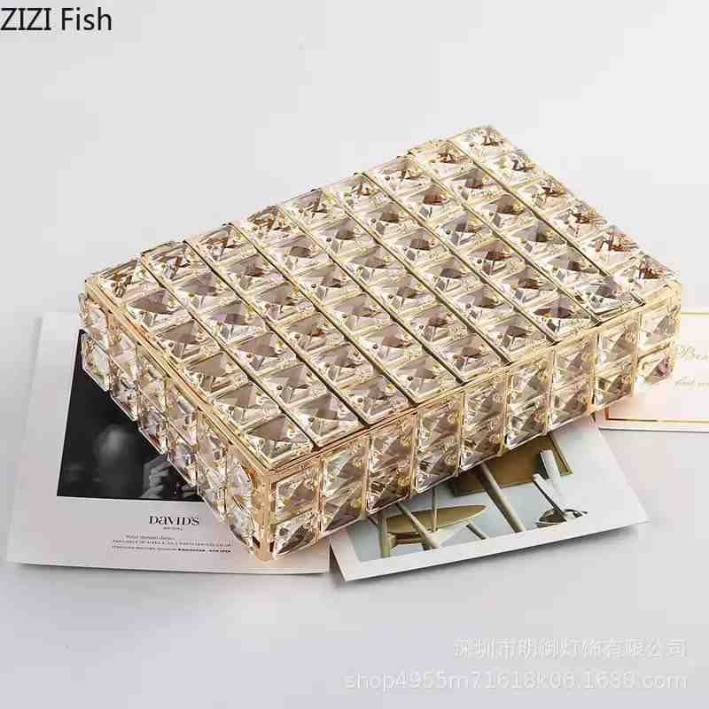 احدى صور الاعلان