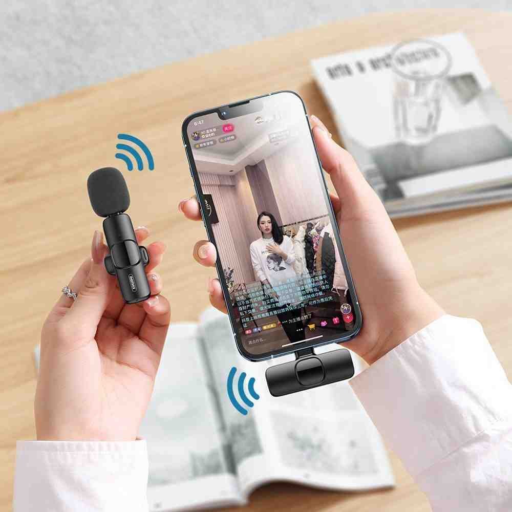 احدى صور الاعلان