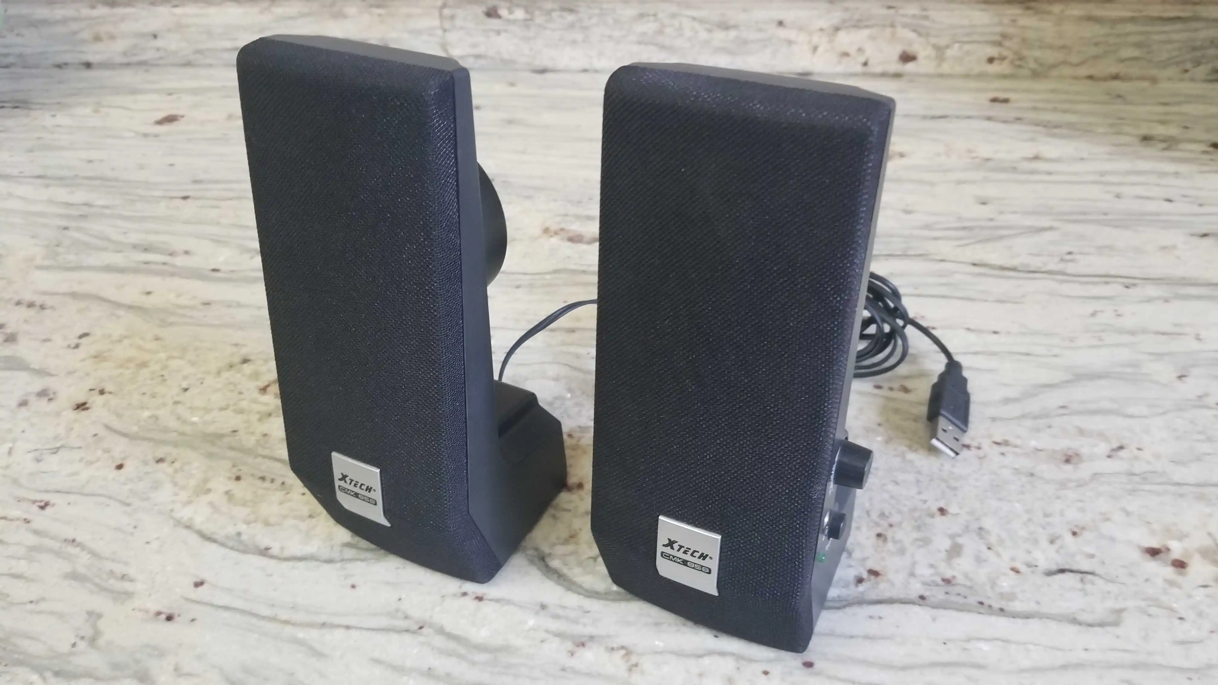 احدى صور الاعلان