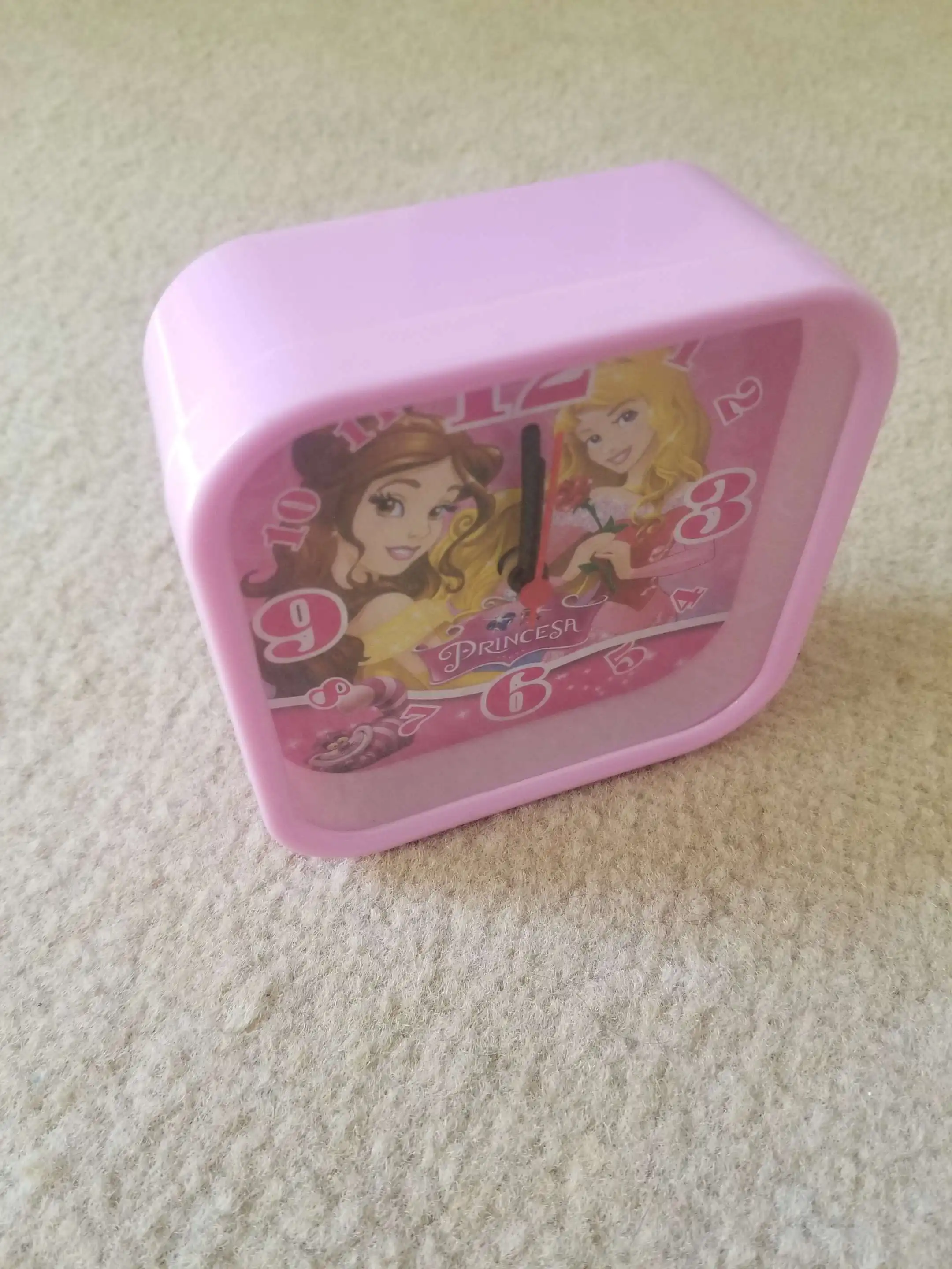 احدى صور الاعلان