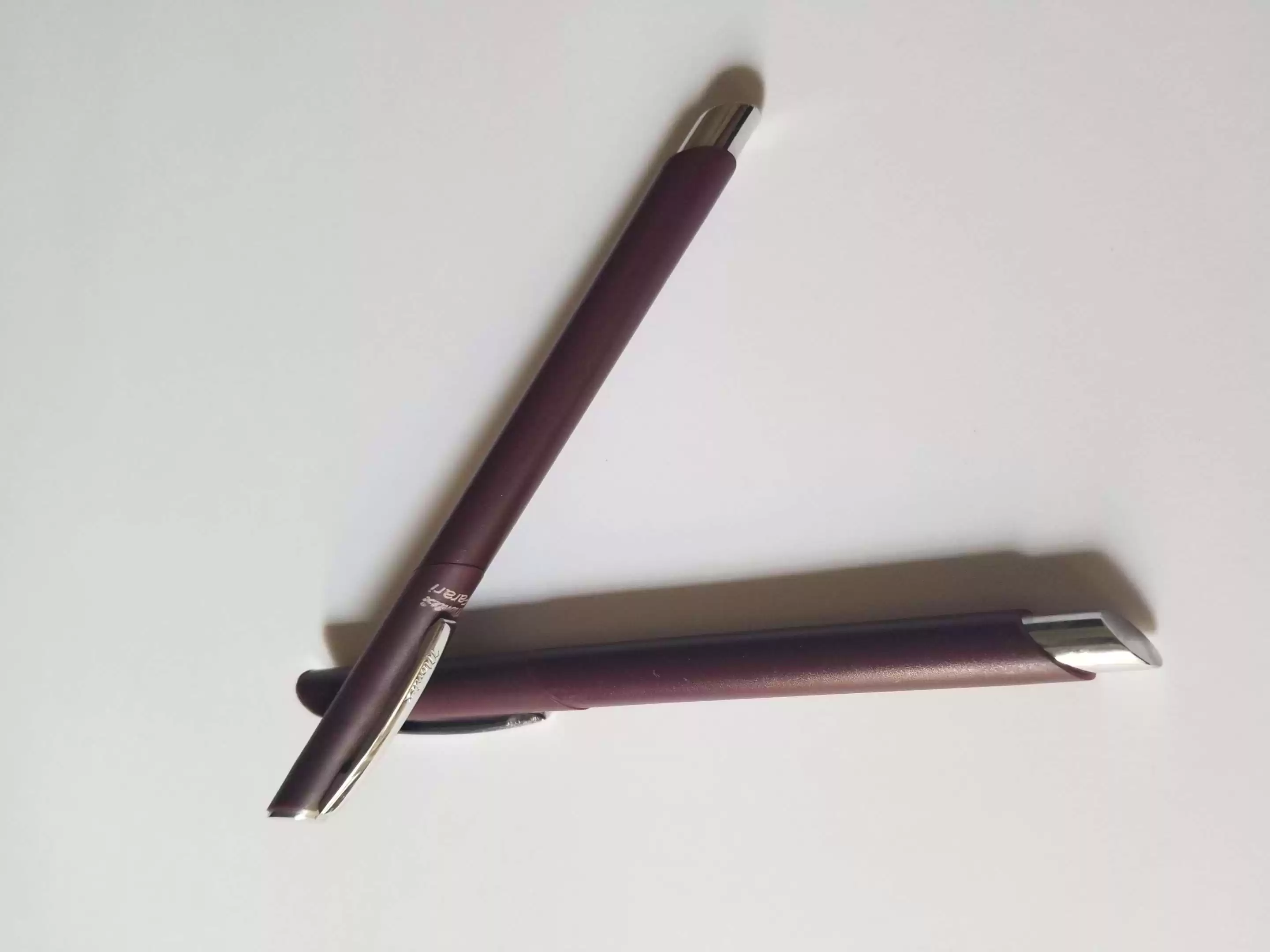 احدى صور الاعلان