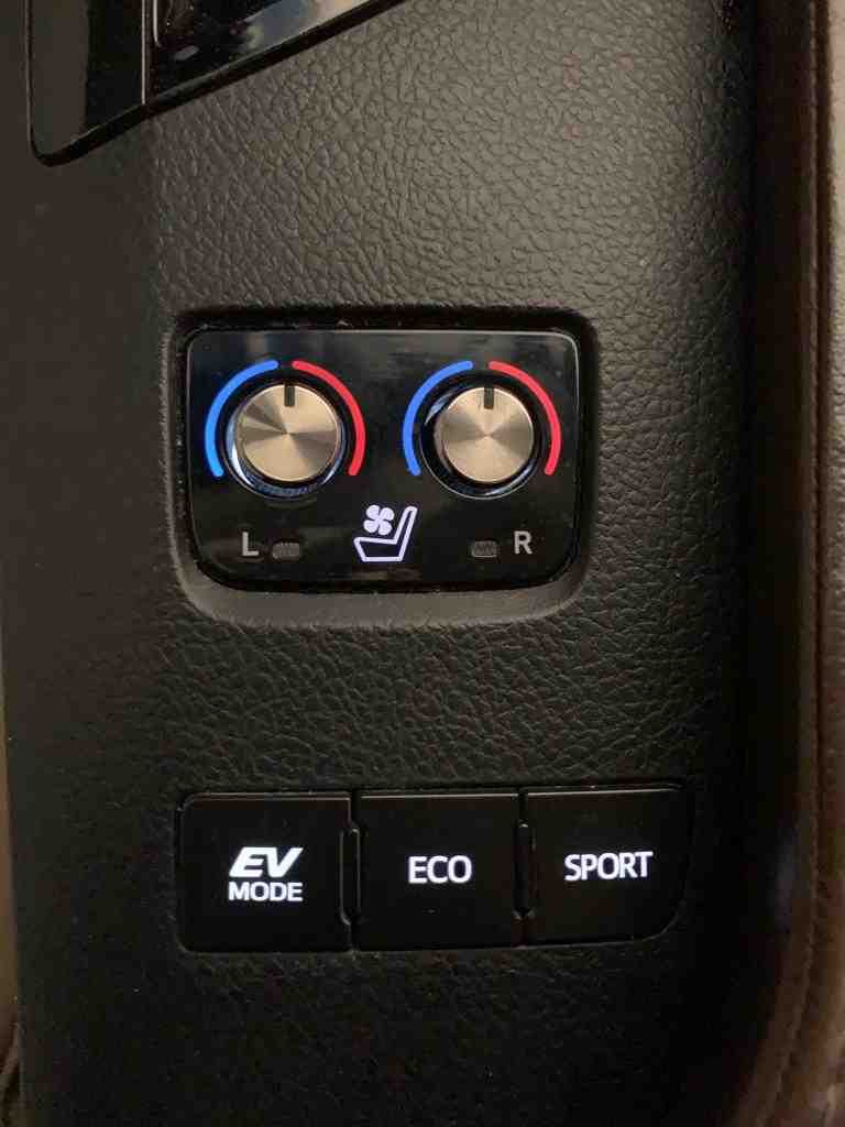 احدى صور الاعلان