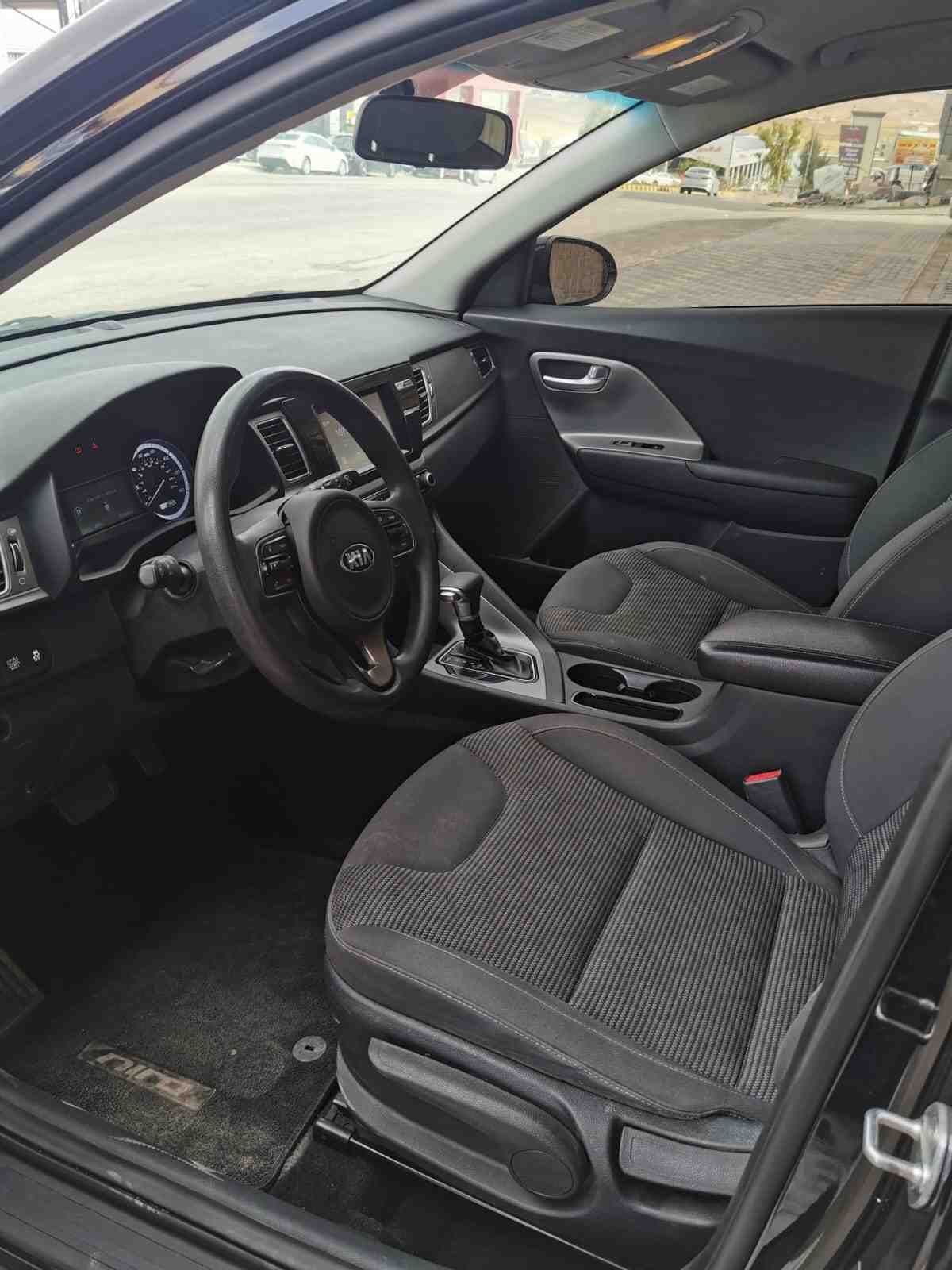 احدى صور الاعلان