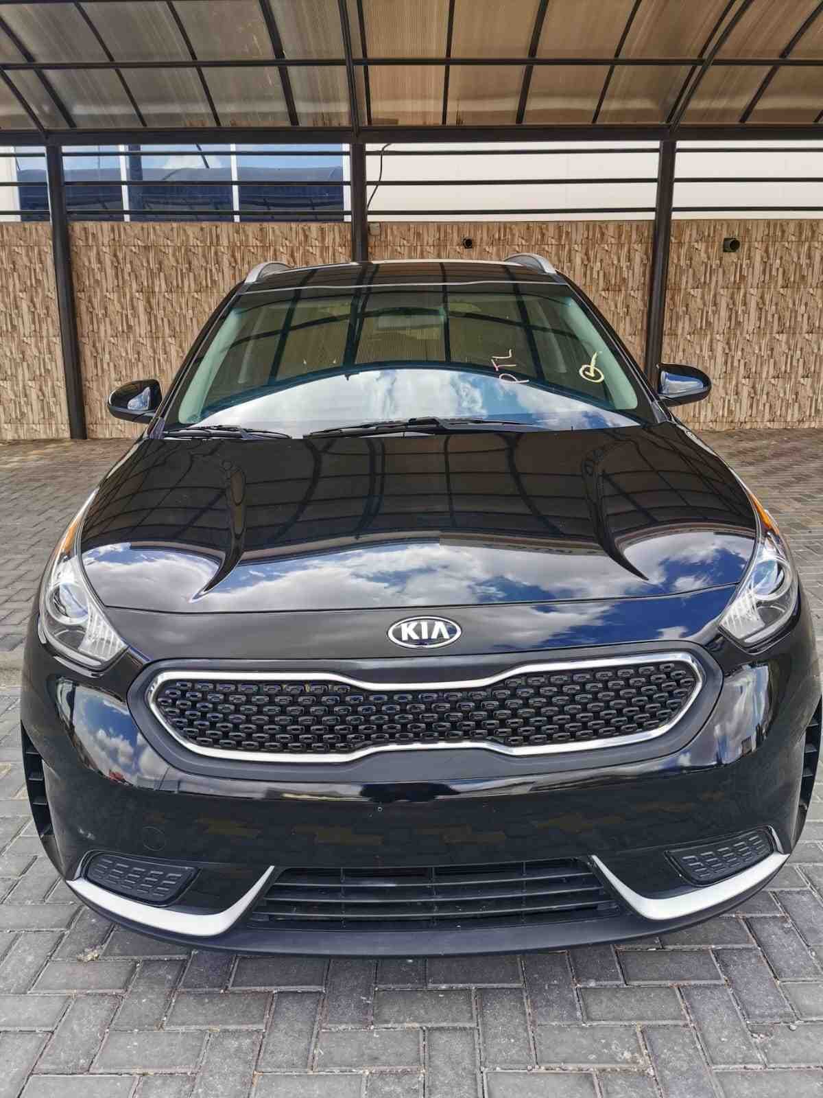 احدى صور الاعلان