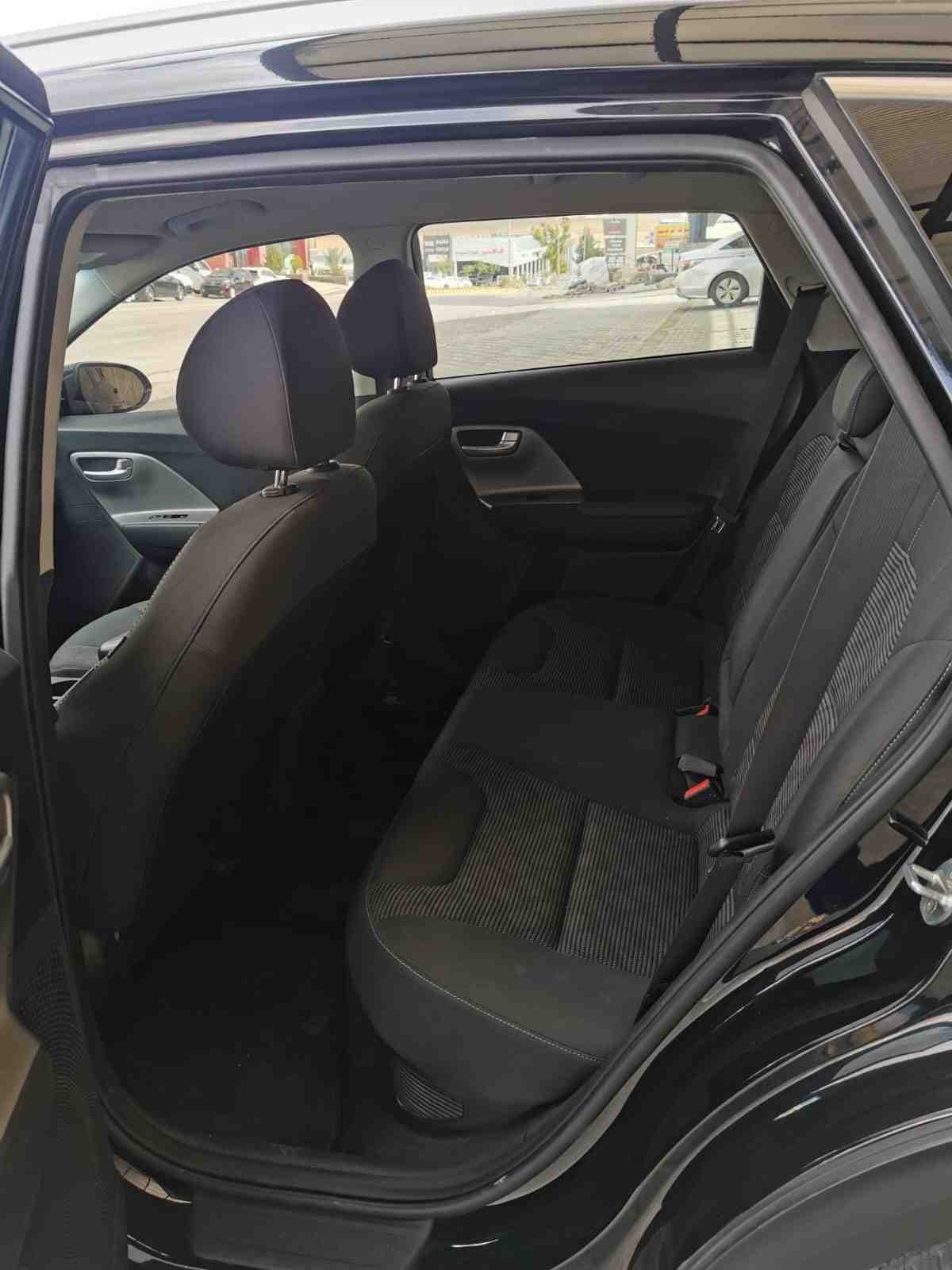 احدى صور الاعلان