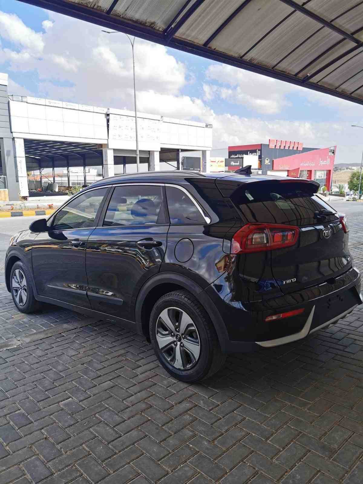 احدى صور الاعلان