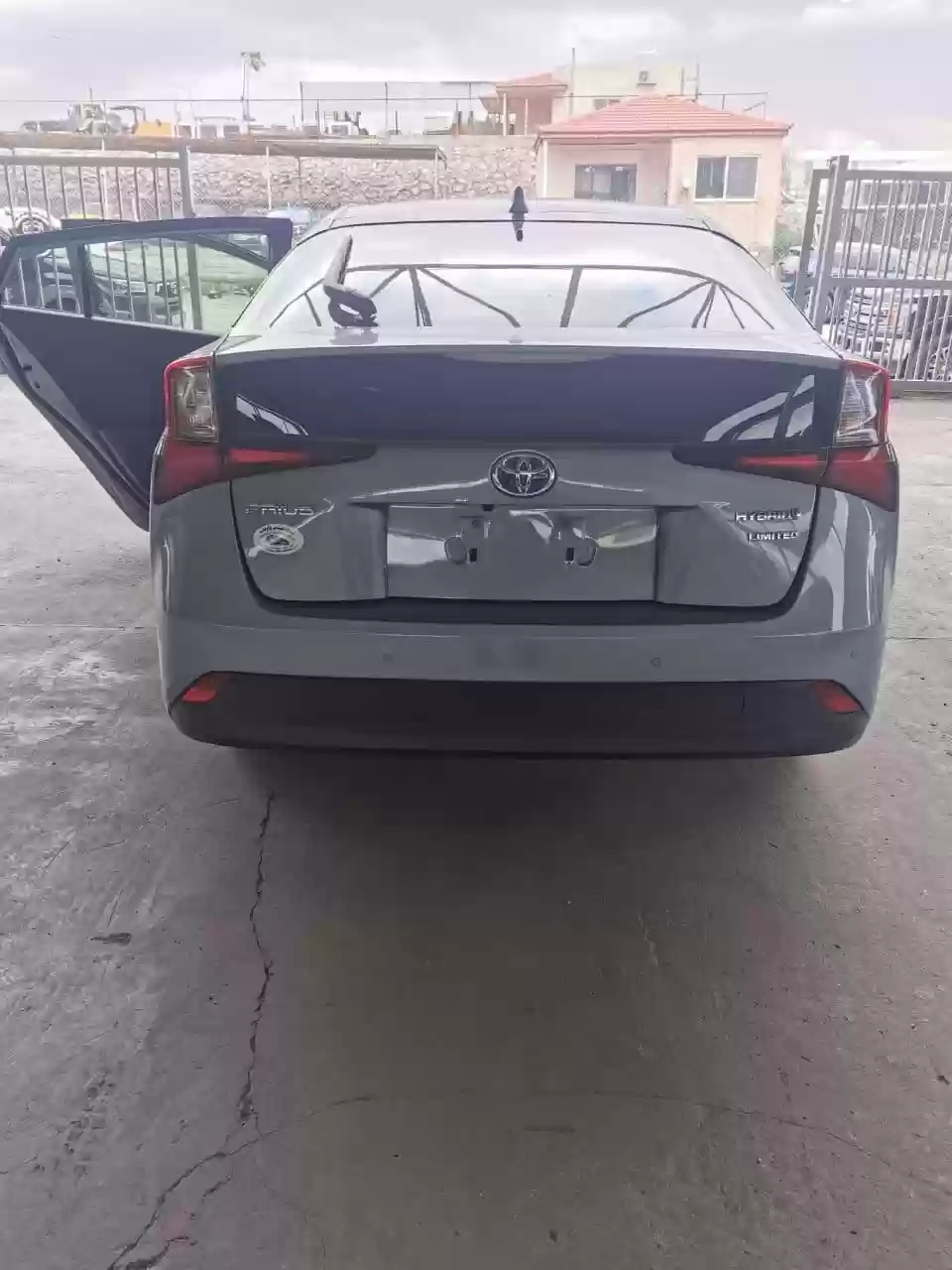 احدى صور الاعلان