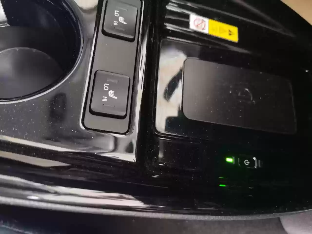 احدى صور الاعلان